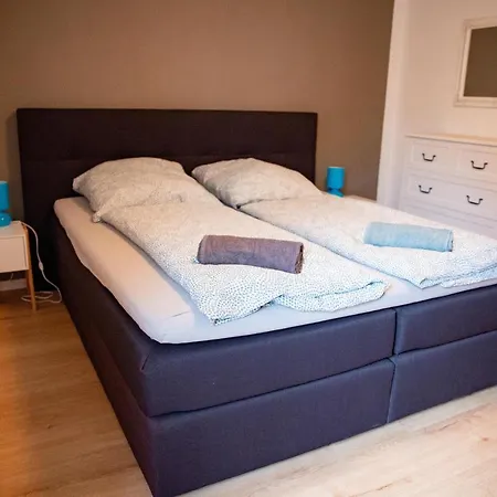 Mit Seeblick — Sport Und Erholung Apartmán