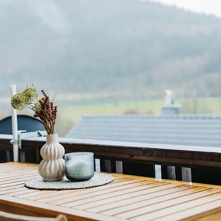 Mit Seeblick — Sport Und Erholung Apartmán