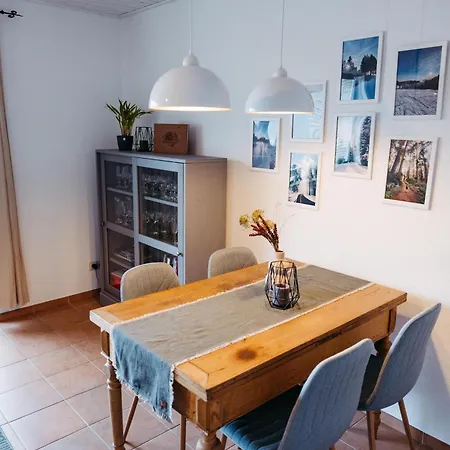 Mit Seeblick — Sport Und Erholung Apartmán *