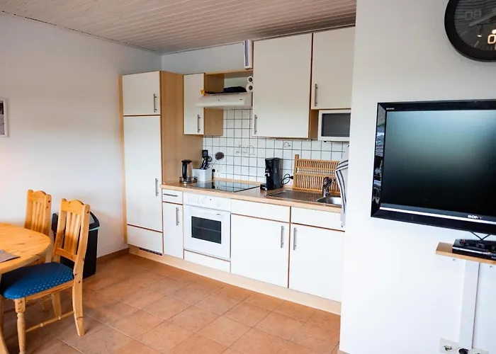 Mit Seeblick — Sport Und Erholung Apartamento Winterberg