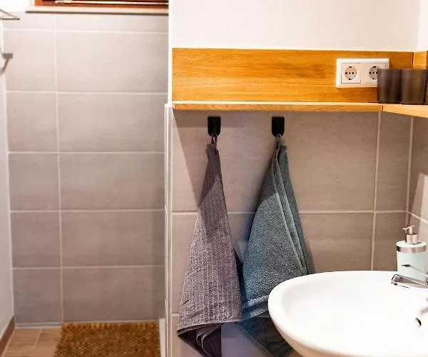 Mit Seeblick — Sport Und Erholung Apartamento Winterberg